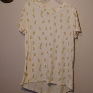 Pineapple tee
